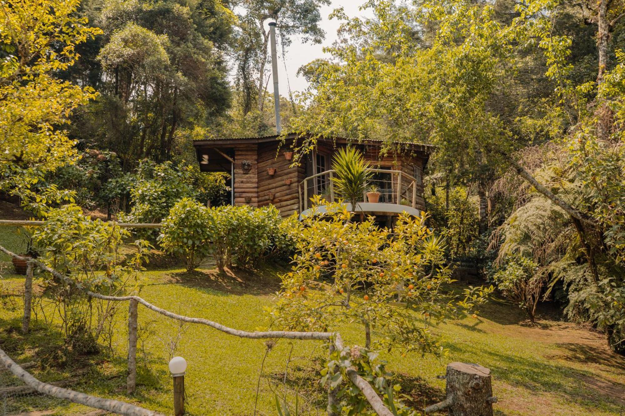 Pousada Uma Ilha Na Montanha กังโปสดูจอร์เดา ภายนอก รูปภาพ